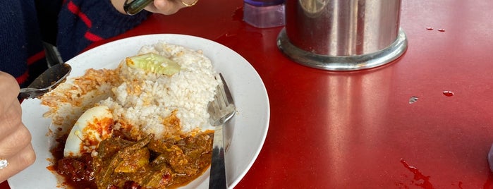 Kedai Makan Nasi Lemak Sotong Special is one of Worth Trying Bangi/Kajang.