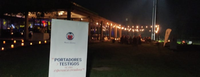 Club Universitario de Buenos Aires (CUBA) - Sede Villa de Mayo is one of Clubes.