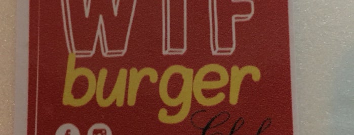 WTF Burger is one of Castle'nin Beğendiği Mekanlar.