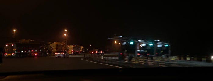 Plaza Tol Kempas is one of JB Driveabout.