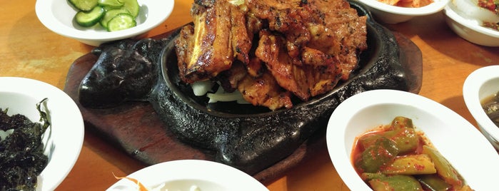 Baek Ha Chong is one of Best Korean Restaurants in Koreatown (K-town).