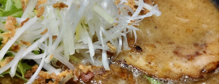 俺の創作らぁめん 極や is one of ラーメン 行きたい.