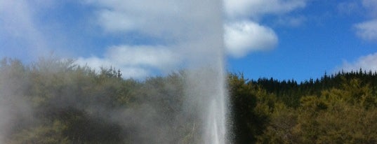 Wai-O-Tapu Thermal Wonderland is one of New Zealand Trip.