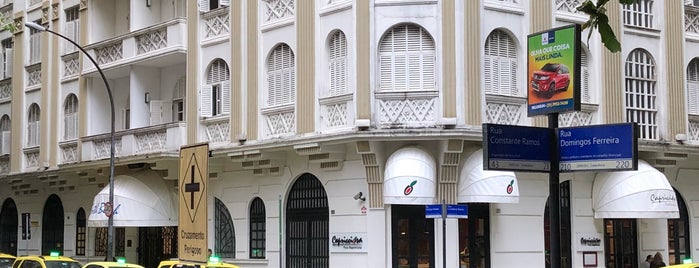 South Beach Copacabana Residence Club is one of Mão na roda.