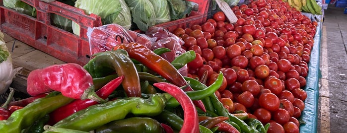 Suva Market is one of Cruise.