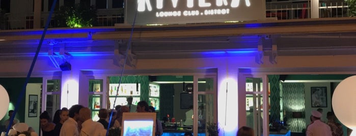 Riviera Lounge is one of Locais curtidos por AAA.