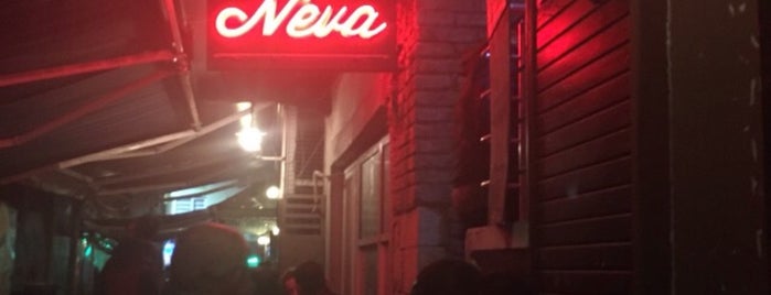 Neva Bar is one of Lugares favoritos de Beril.