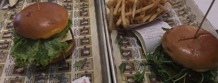 TD Burger is one of recommended to visit.