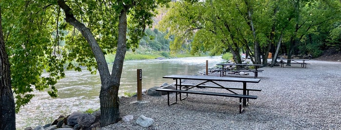 Glenwood Canyon Resort Campground is one of CO-Mutt.