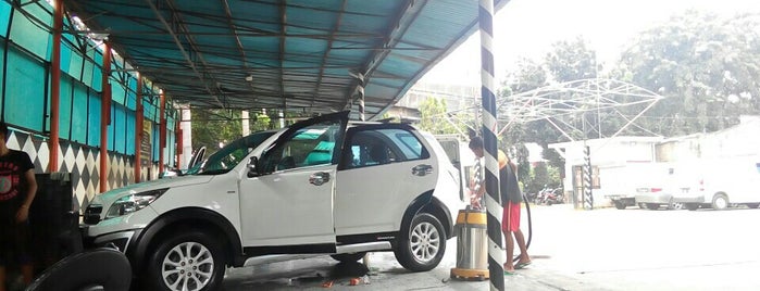 i-wash "Robotic Car Wash" is one of Cucian mobil.
