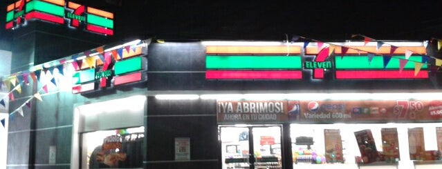 7-Eleven is one of Luis : понравившиеся места.