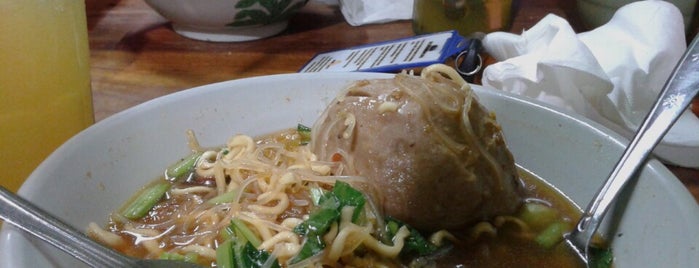 warung bakso amir is one of Iyanさんのお気に入りスポット.