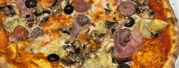 Ristorante Pizzeria Osteria agli Antichi Orti is one of san marino.