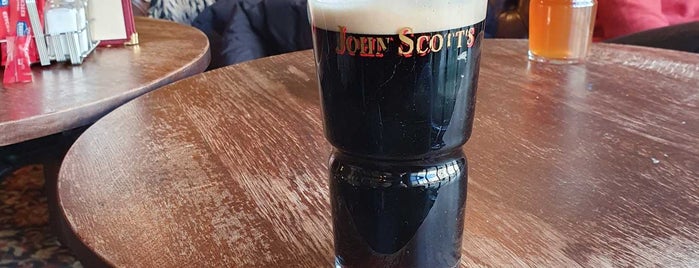 John Scott's Pub is one of Lieux qui ont plu à Mikko.