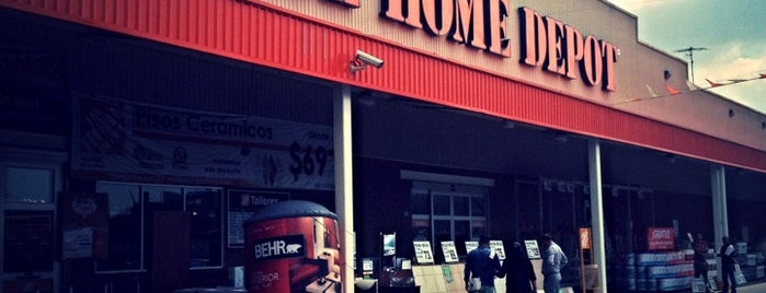 The Home Depot is one of Lugares favoritos de Vanessa.