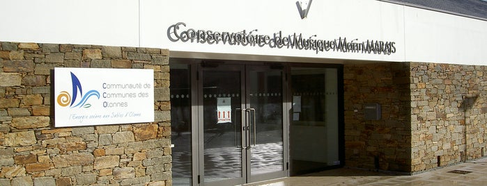 Conservatoire de Musique Marin MARAIS is one of Sites touristiques.