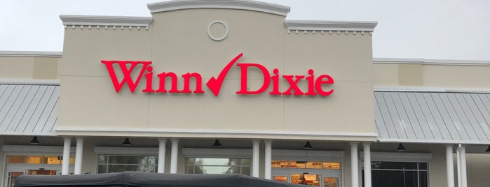 Winn-Dixie is one of Lieux qui ont plu à John.