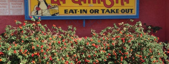 La Canasta Mexican Food is one of Tempat yang Disimpan Evie.