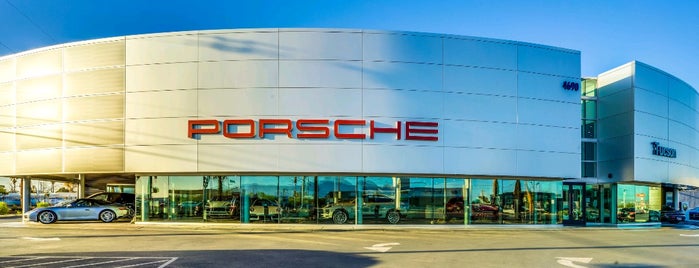 Porsche Tucson is one of Locais curtidos por Michael.