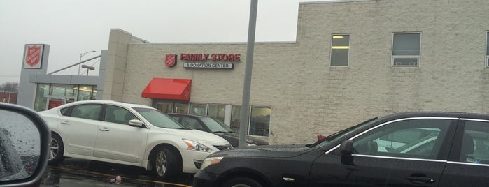 The Salvation Army Family Store & Donation Center is one of Chicagoland Thrift Stores.