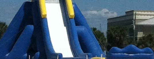 High Tide Water Slide is one of Locais curtidos por Consta.