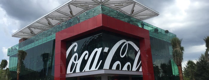 Coca-Cola Store is one of Orte, die Jeff gefallen.