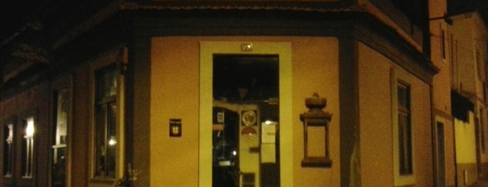 Museu dos Presuntos is one of Restaurantes.