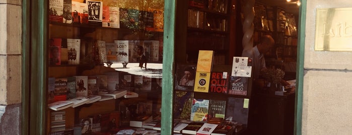 Librería Donosti is one of Tempat yang Disimpan Neonchicken.