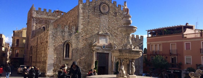 Piazza Duomo is one of Trips / Sicily.