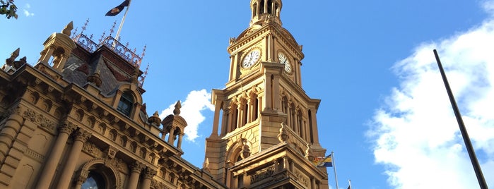 Sydney Town Hall is one of AUS Sydney.