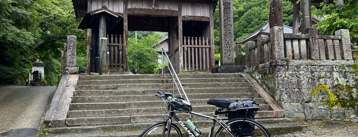 金剛山 一乗院 藤井寺 (第11番札所) is one of 四国八十八ヶ所霊場 88 temples in Shikoku.