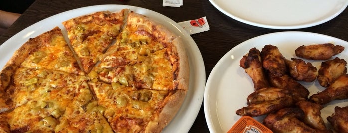 Smiley's Pizza Profis is one of Tempat yang Disimpan N..