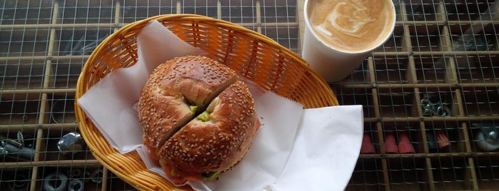 Lula Bagel is one of Caroline 님이 저장한 장소.