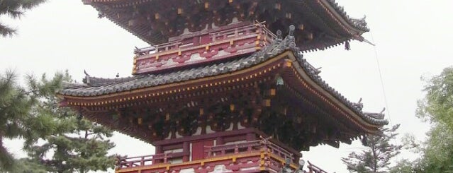 鶴林寺 is one of 三重塔 / Three-storied Pagoda in Japan.