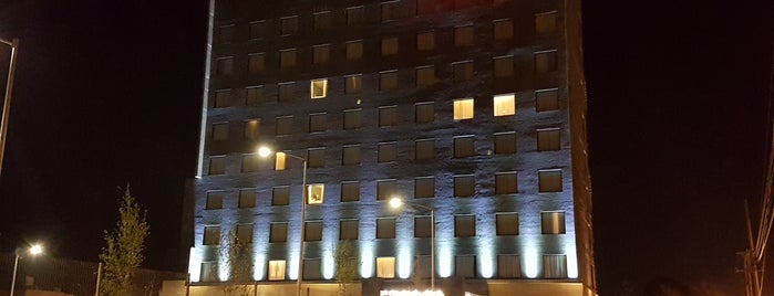 Hampton Inn by Hilton is one of สถานที่ที่ Raúl ถูกใจ.