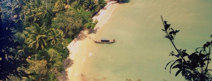 Railay Beach West is one of Krabi, Thailand Tips.