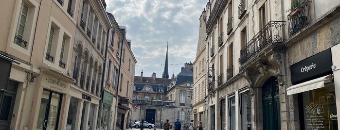 Rue Piron is one of Dijon : rues & places.
