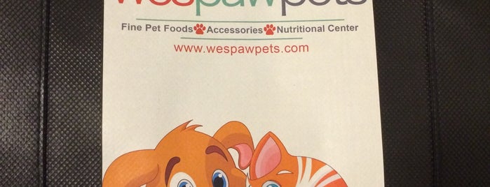 Wespawpets is one of The 7 Best Places for Organic Food in Long Island City, Queens.