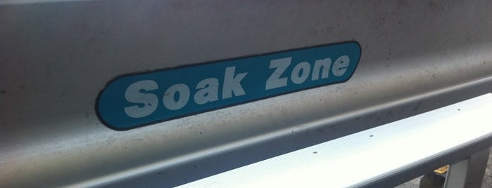 Shamu SOAK ZONE! is one of SeaWorld - Orlando.