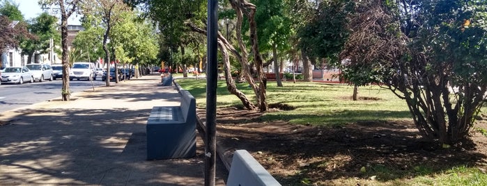 Plaza Bogotá is one of Parques y plazas.