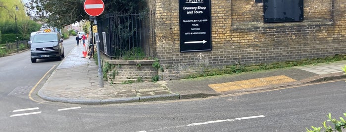 Fuller's Brewery Shop is one of London.