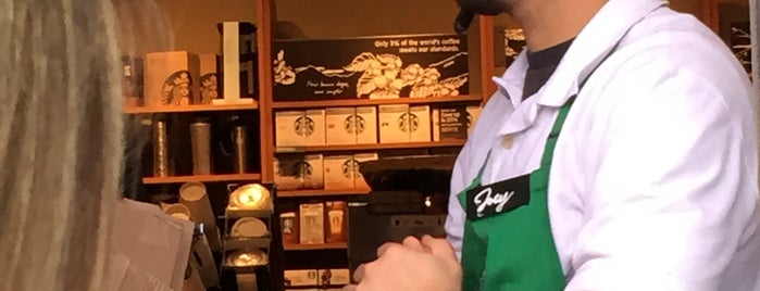 Starbucks is one of Tempat yang Disukai Seth.