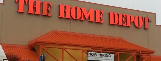 The Home Depot is one of Lieux qui ont plu à David.