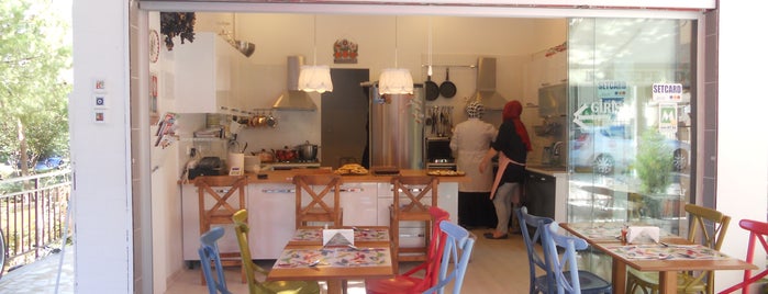 Mutfak Mardin Lezzetleri is one of Kalburüstü Restaurant.