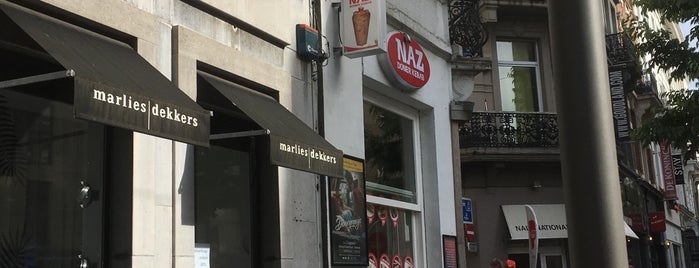 Izzy Maze is one of Antwerpen.
