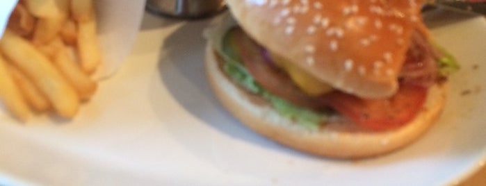 11/1 Burger Bar is one of Америка на кухне: ТОП бургеров.