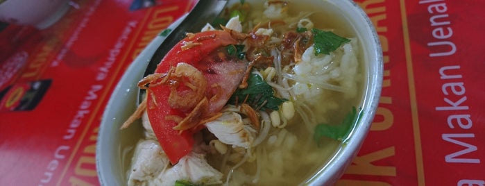 Soto Babat Nikmat Sari is one of Solo Culinary.