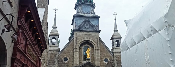 Chapelle Notre-Dame-de-Bon-Secours is one of A weekend in Montreal.