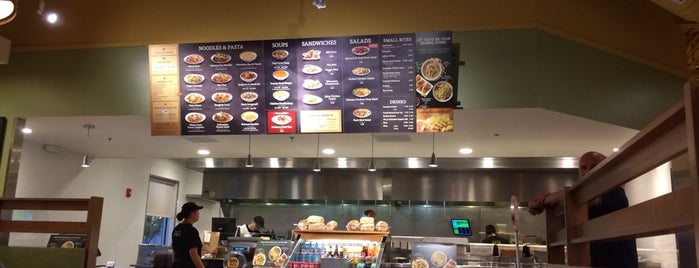 Noodles & Company is one of Rickさんのお気に入りスポット.