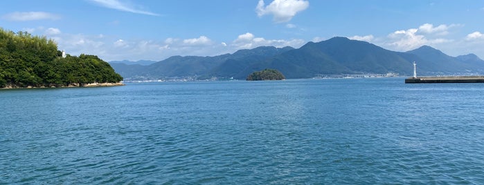 鷺港 is one of フェリーターミナル Ferry Terminals in Western Japan.